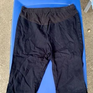 Maternity Capris